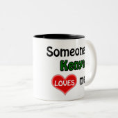 Someone in Kenya loves me Tweekleurige Koffiemok (Voorkant rechts)