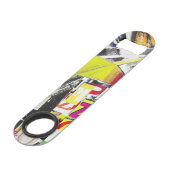 something dot com collage speed flessenopener (Achterkant Gekanteld)