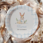 Sommige Bunny Pastel Spring Blue Gingham 1e Verjaa Papieren Bordje<br><div class="desc">Klassiek konijnenfeest! Schattige konijntjes en gingampatronen voor een perfecte lente thema verjaardag! Blader door onze zorgvuldig samengestelde overeenkomende items die zijn ontworpen om elkaar naadloos aan te vullen. Creëer Een samenhangende look met coördinerende inrichting,  servies en accessoires. Alle design zijn © PIXEL PERFECTION PARTY LTD</div>