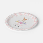 Sommige Bunny Pastel Spring Pink Gingham 1e verjaa Papieren Bordje (Gekanteld)