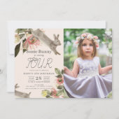 Sommige Bunny Roze Bloemen Meisje Foto Verjaardag Kaart (Voorkant)