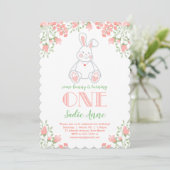 Sommige Bunny Waterverf Blush Roze 1e Verjaardag Kaart (Staand voorkant)