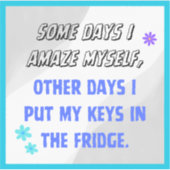 Sommige dagen verbaas ik mezelf, sticker (Voorkant)