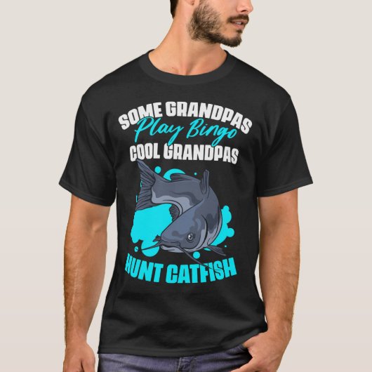 Sommige grootvaders spelen bingo Funny Catfish vis T-shirt (Voorkant)