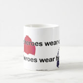 Sommige helden Draag capes Koffiemok (Center)