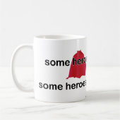 Sommige helden Draag capes Koffiemok (Links)