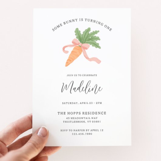 Sommige konijn is een moderne eenvoudige 1e verjaa kaart