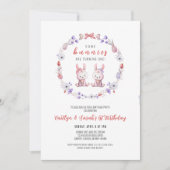 Sommige konijntjes worden één, tweeling 1e verjaar kaart (Voorkant)