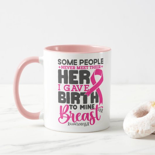 Sommige Mensen Ontmoeten Borstkanker Ondersteuning Mok (Met donut)
