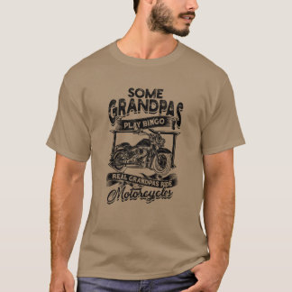 Sommige opa's spelen bingo Echte opa's rijden op v T-shirt