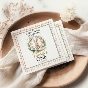 Sommige paashaas draait één 1e verjaardag servet