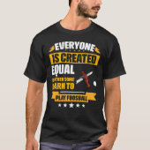 Sommigen leren tafelvoetbal grappig te spelen t-shirt (Voorkant)