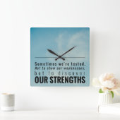 Soms worden we getest vierkante klok (Huis)