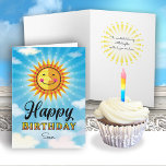 Son Birthday Yellow Smiling Sun Card Kaart<br><div class="desc">Maak je zoon speciaal op haar verjaardag door haar een vrolijk glimlachend decoratief gele en oranje zon te sturen die met wolken in de blauwe lucht zweeft. In de tekst staat: "De zon begon een beetje helderder te schijnen op de dag dat je geboren werd."</div>