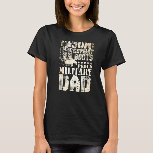 Son Wears Combat Boots militaire beroemdheden T-shirt (Voorkant)