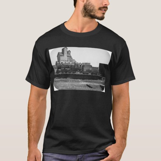 Soo Line Engine bij Manitowoc T-shirt (Voorkant)
