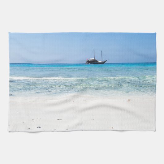 Soortgelijk strand en turkooisblauw zee theedoek (Horizontaal)