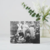 Sophia Farrell en dienstmeisjes, 1899 Briefkaart (Staand voorkant)