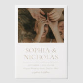 Sophia Gold Moderne bruiloft Vellum Uitnodigingen (Voorkant)