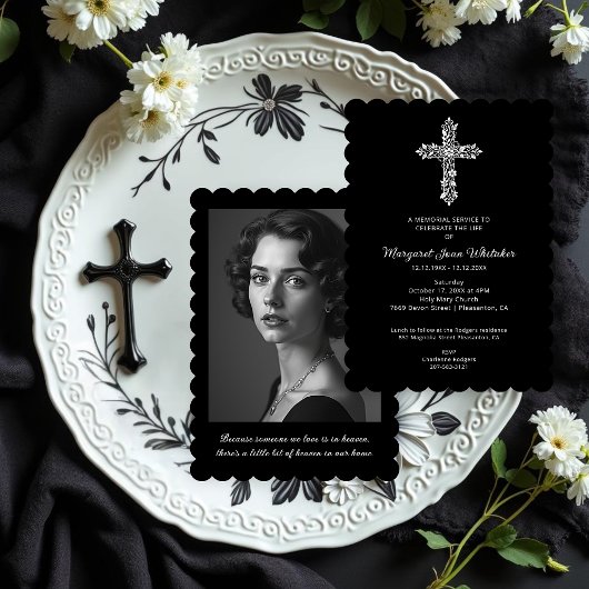 Sophisticate Christian Cross Minimal Photo Funeral Kaart