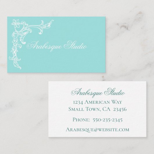 Sophisticated Blauw en Wit Elegante Bloemen Visitekaartje (Voorkant / Achterkant)