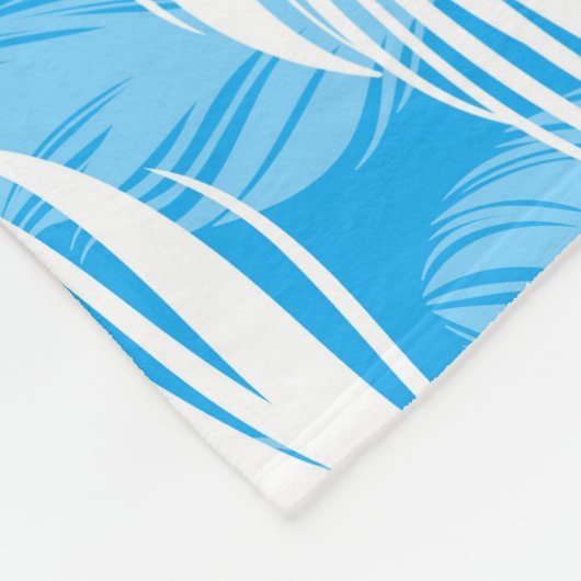 Sophisticated Feather Design On A Bright Blue Fleece Deken (Hoek)