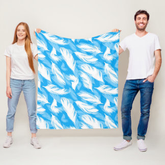 Sophisticated Feather Design On A Bright Blue Fleece Deken