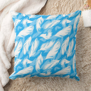 Sophisticated Feather Design On A Bright Blue Kussen