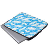 Sophisticated Feather Design On A Bright Blue Laptop Sleeve (Voorkant onderkant)