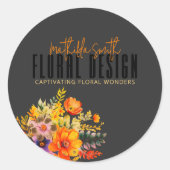 Sophisticated Floral Design Black Orange Flowers  Ronde Sticker (Voorkant)