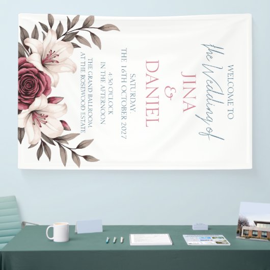 Sophisticated Floral Micro-Wedding Suite (wit) Spandoek (Beurs)