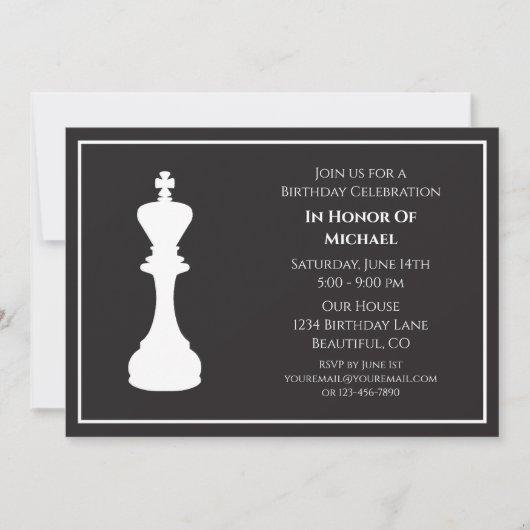 Sophisticated Zwart en Wit Schaakstuk Verjaardag Kaart (Voorkant)