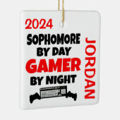 Sophomore speelt graag videogames keramisch ornament (Rechts)