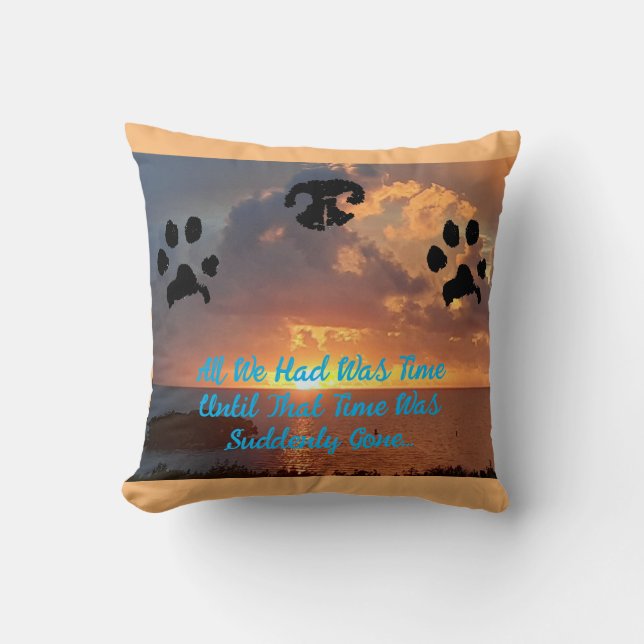 Sorrow Kussen (Voorkant)