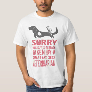 Sorry dat deze kerel al door een dierenarts is mee t-shirt