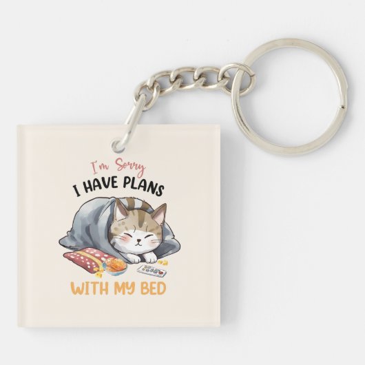 Sorry, ik heb plannen met mijn bed - Cosy Cat Sleutelhanger (Achterkant)