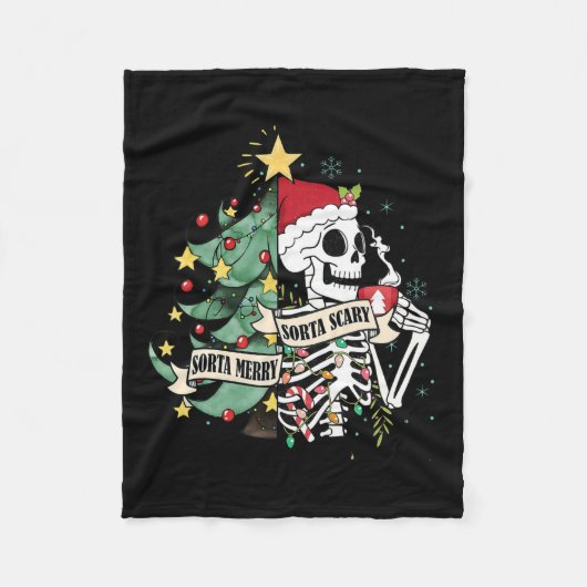 Sorta Merry Sorta Scary Skeleton Hot Cocoa Kerst Fleece Deken (Voorkant)
