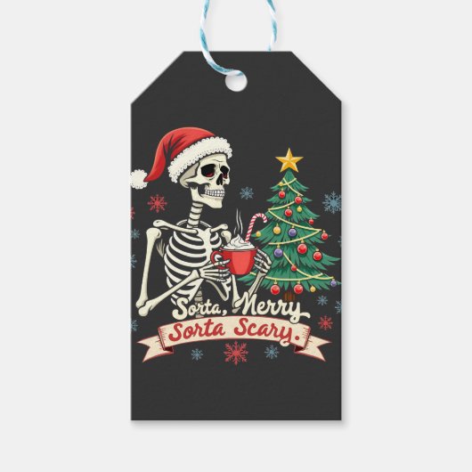 Sorta Merry Sorta Scary Spooky Skeleton Xmas Cadeaulabel (Voorkant)
