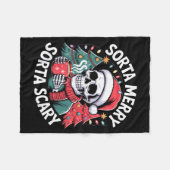 Sorta Merry Sorta Y Skeleton With Santa Hat  Fleece Deken (Voorkant (Horizontaal))