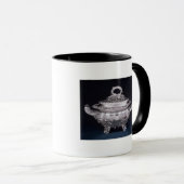 Soup tureen, een van een paar, gemaakt door Paul S Mok (Voorkant rechts)