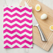 South Beach Pink Wave Chevron Theedoek (Quarter Fold)