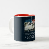 South Dakota Rocks Mount Rushmore Souvenir USA Tweekleurige Koffiemok (Voorkant links)