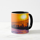 South Haven Michigan Lighthouse bij zonsondergang  Mok (Voorkant rechts)