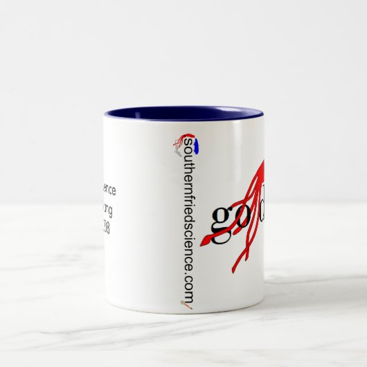 Southern Fried Science Go Deep Coffee Mok (Center)