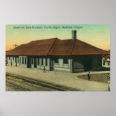 Southern Pacific Railroad Depot in Medford, OR Poster (Voorkant)