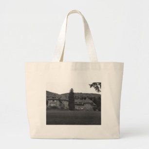 Southern Vermont College Mansion, Bennington Grote Tote Bag