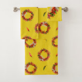 Southwest Chile Wreaths and Peppers Customizeable  Bad Handdoek (Insitu)