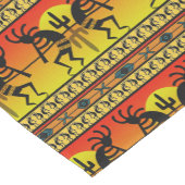Southwest Kokopelli Pattern Yellow and Red Korte Tafelloper (Hoek)