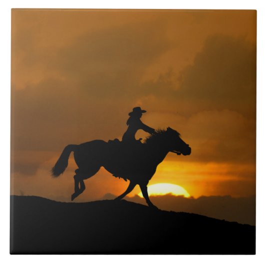 Southwestern Cowgirl Galloping Horse op Sunset Tegeltje (Voorkant)