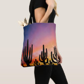 Southwestern Desert Landscape Cactus Sunrise Image Tote Bag (Dichtbij)